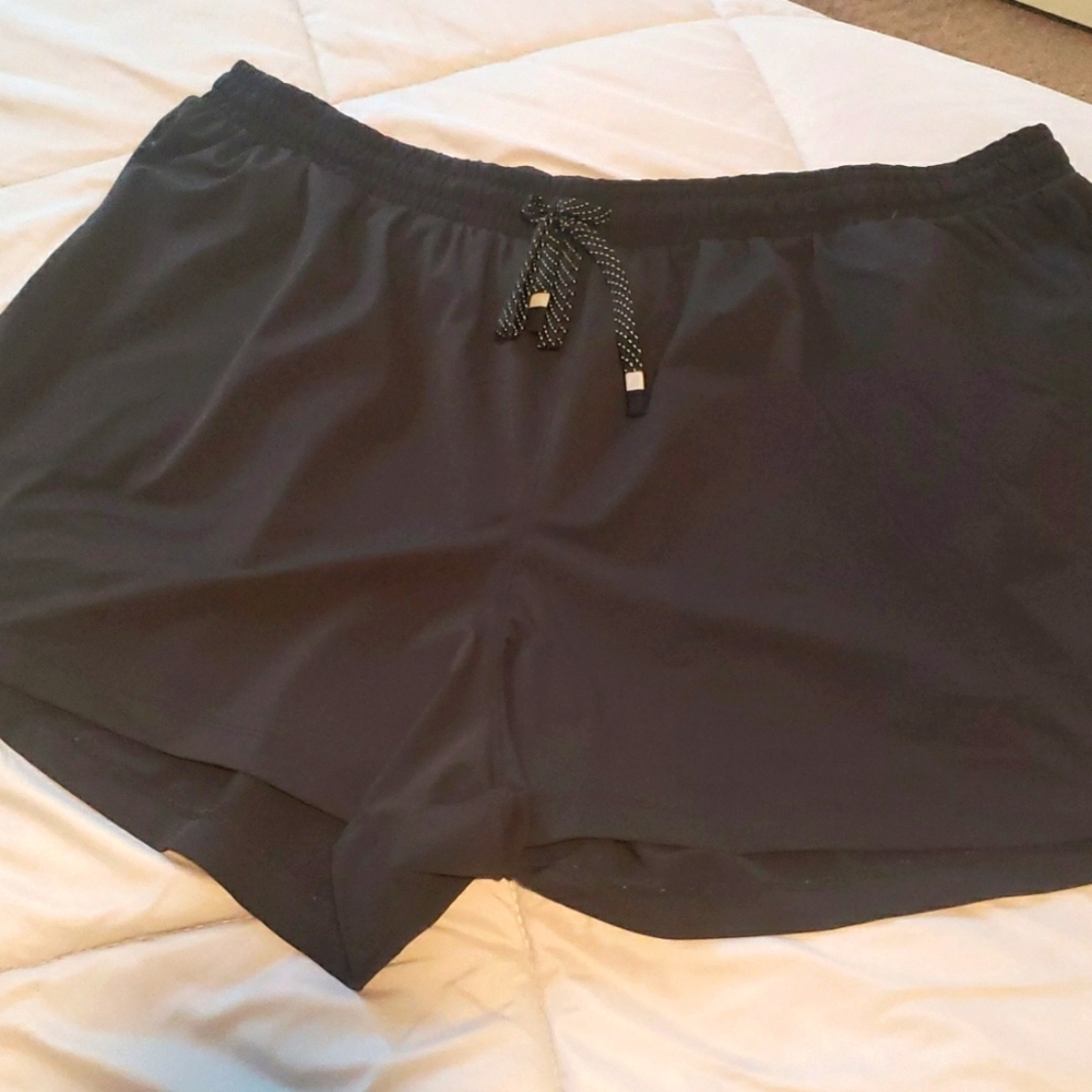 Fabletics 4X Gym Shorts